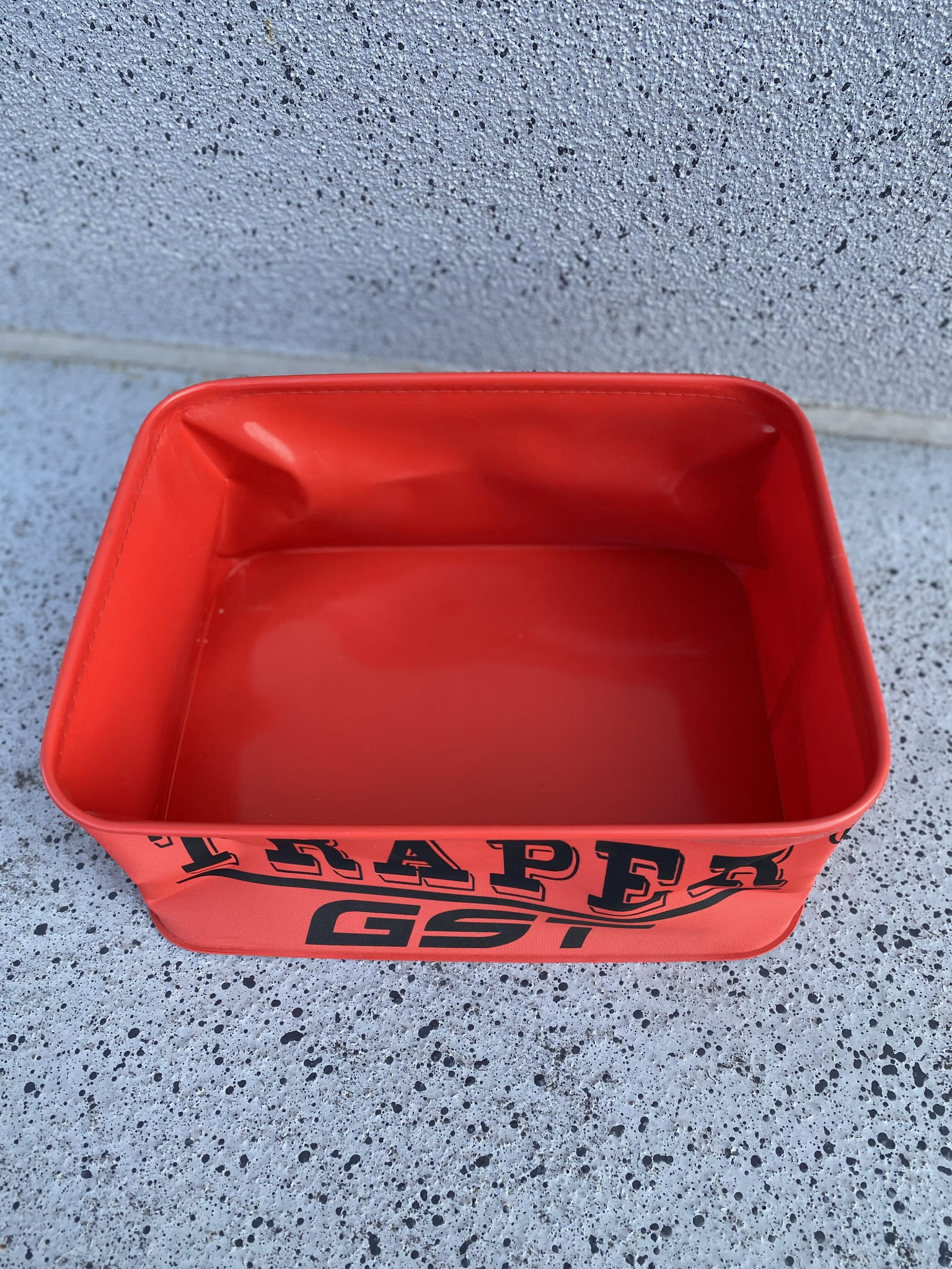 Pojemnik PCV Traper GST – czerwony 33×25×14 cm - obrazek 2