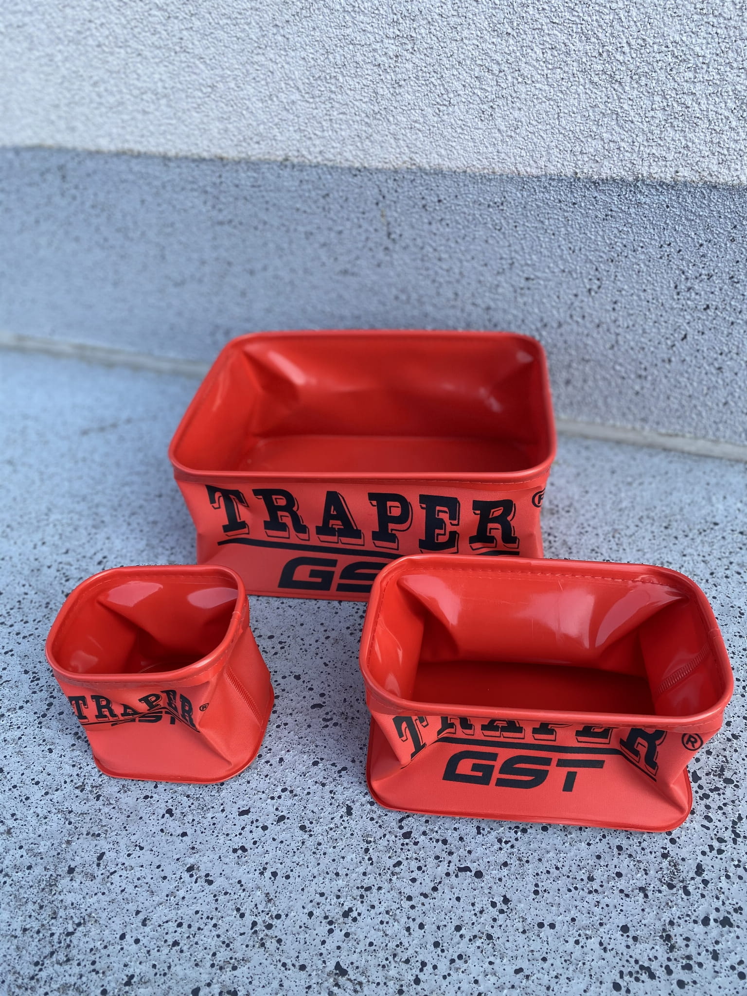 Pojemnik PCV Traper GST – czerwony 33×25×14 cm - obrazek 3