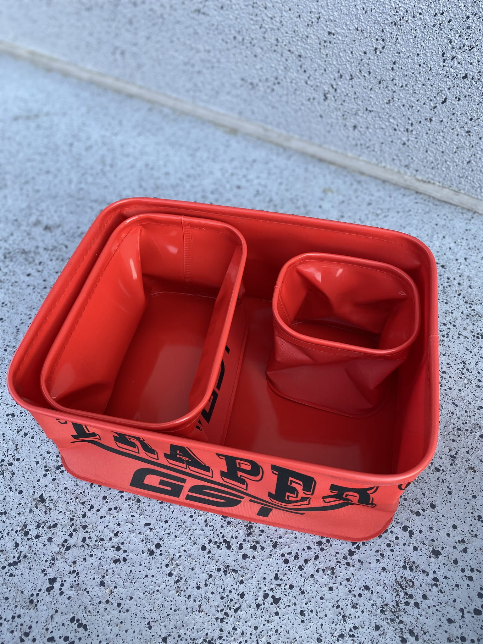 Pojemnik PCV Traper GST – czerwony 33×25×14 cm - obrazek 4